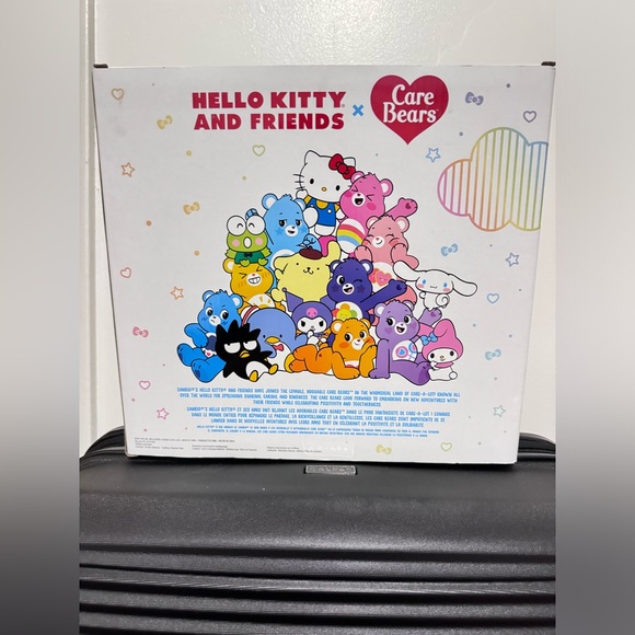 Hello Kitty & Friends X Care Bears - Picture 2 of 4